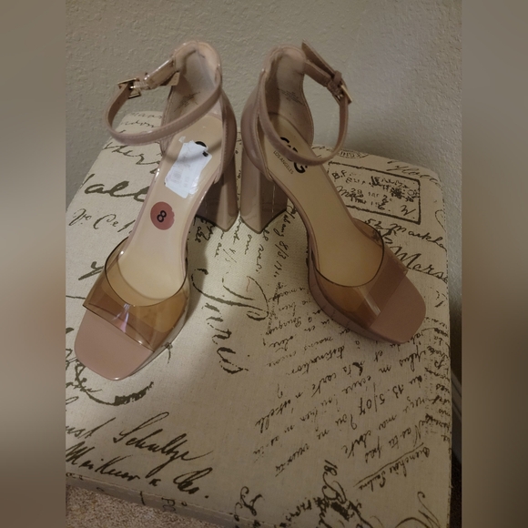 GBG Los Angeles Shoes - GBG Los Angeles Nude Block Heel Sandals